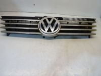 Khlergrill mit Emblem<br>VW BORA (1J2) 1.9 TDI